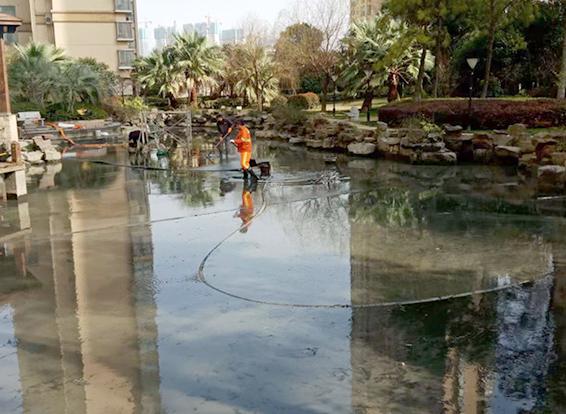 安平景观池淤泥清理