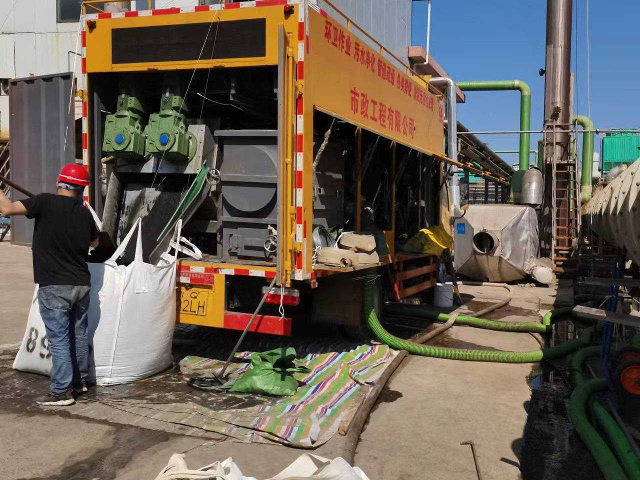 安平淤泥压干处理